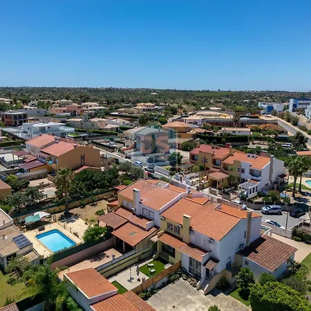 Villa A Praia Da Belavista *